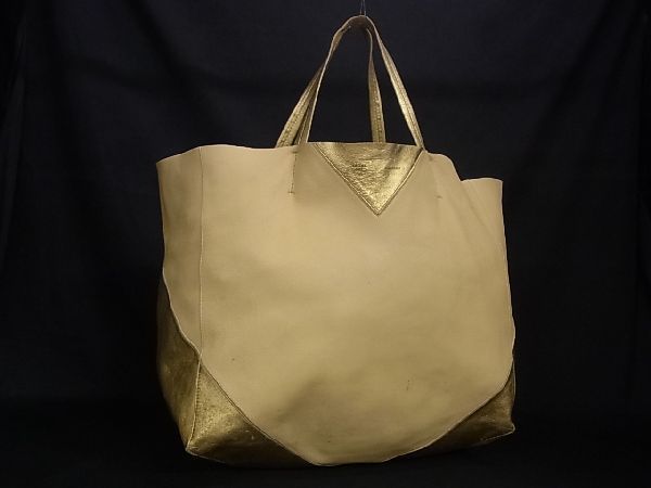 セリーヌ トートバッグの値段と価格推移は?|1,845件の売買情報を集計