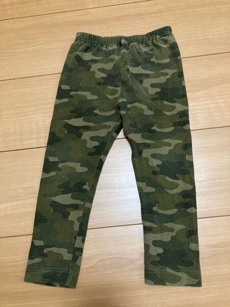 ユニクロ レギンス スパッツ 迷彩 カモフラ