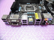 ASROCK Z77 Pro4 (INTEL Z77) LGA1155 ATX ★中古正常品★_画像3