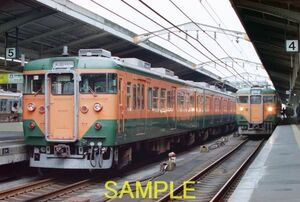 ☆90～10年代鉄道9jpgCD[113系大垣車R1編成その17(名古屋駅)]☆