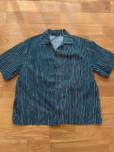 海外限定販売品 UNIQLO marimekkoコラボ レディース半袖シャツ