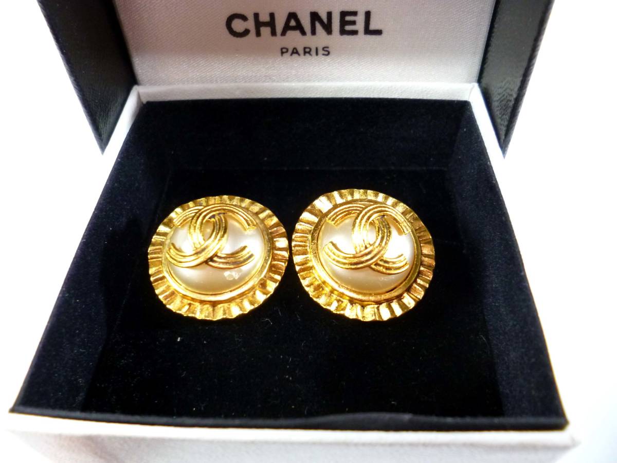ヤフオク! -シャネル イヤリング ヴィンテージの中古品・新品・未使用