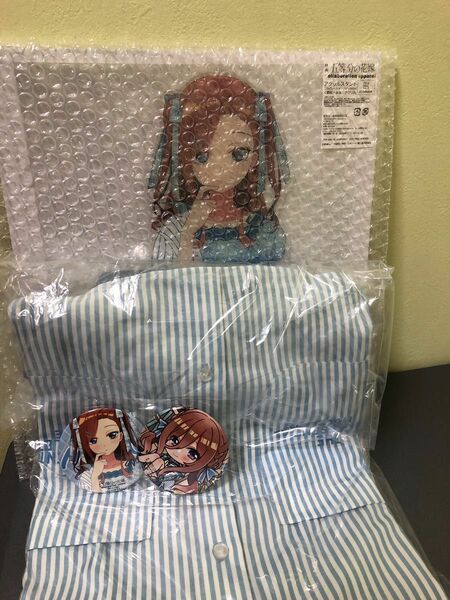 五等分の花嫁　UGC アパレルコラボ　アクリルスタンド　中野　三玖