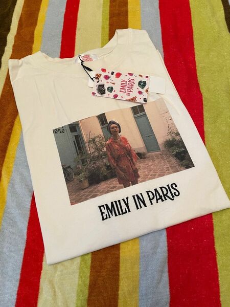 ★新品★EMILY IN PARISフォトTシャツ