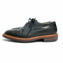 極美品 トリッカーズ Tricker's ウィングチップシューズ/M5164/英国製/ダイナイトソール ネイビー 8Fitting5（4934)_画像3