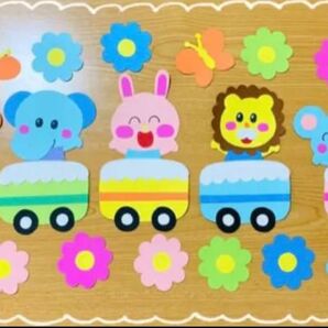 壁面飾り 列車と動物たち