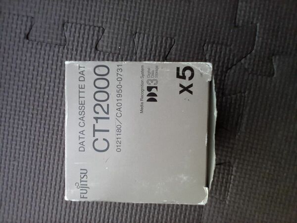 fujitsu data cassette dat ct12000 五個入り　中身新品