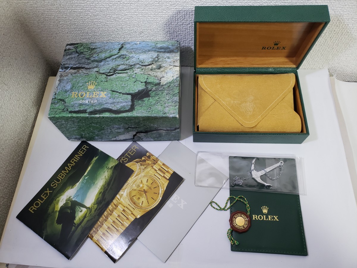 14E ROLEX ロレックス チェリーニ 付属品のみ 箱 カードケース 緑 高