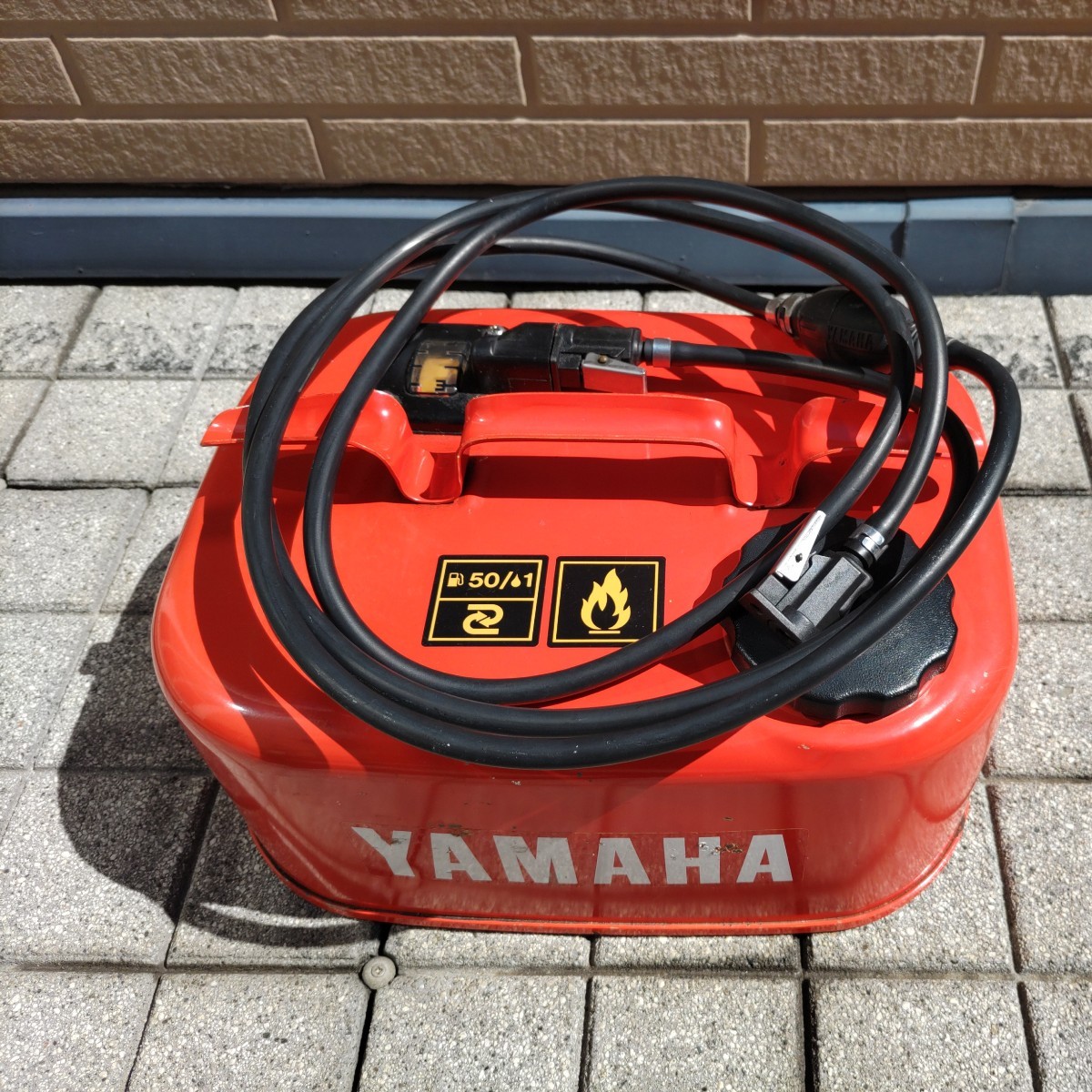 格安通販サイト 引き渡し限定。ヤマハ 2018年製 船外機 美品 6EF 2馬力