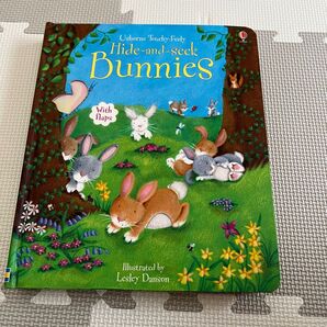 ボードブック バニーズ 英語絵本