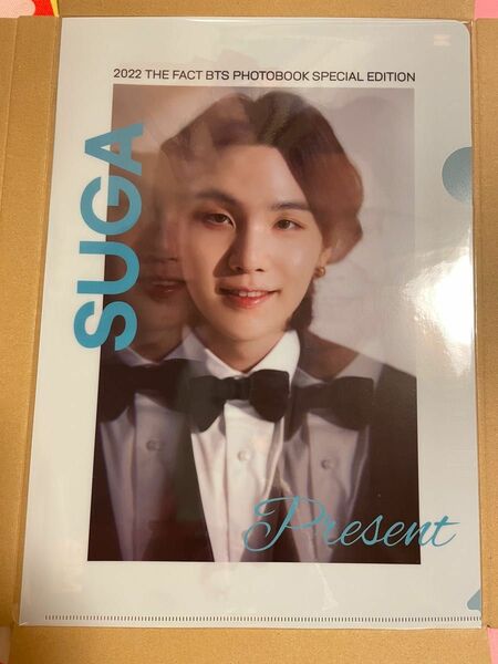 BTS 2022 THE FACT PHOTOBOOK SPETIAL クリアファイル（SUGA）