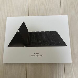 10.5 INCH IPAD PRO SMART KEYBOARD 箱