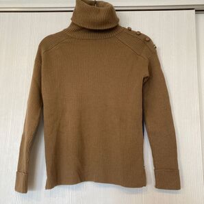 この時期にぴったり トラッォドンナ ニット