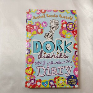 zaa-436♪Dork Diaries OMG: All about Me Diary 英語版 レイチェル ・ルネ・ラッセル(著)（2013年発売）