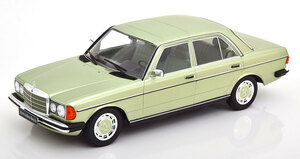 KK scale 1/18 Mercedes Benz 280E W123 1977　ライトグリーン　ダイキャスト製　メルセデス　ベンツ