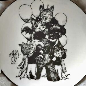 ヒグチユウコ展♪ CIRCUS FINAL END テーブルウェア♪ギュスにまみれた黒い犬♪16cm丸皿♪