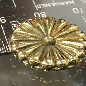 金色の菊紋 真鍮製 パーツ 17.5mm チャーム ボタン 菊 ご紋 御紋 戦艦三笠記念 菊花紋 戦艦三笠 旧帝国海軍 大日本帝国 コンチョボタンの画像2