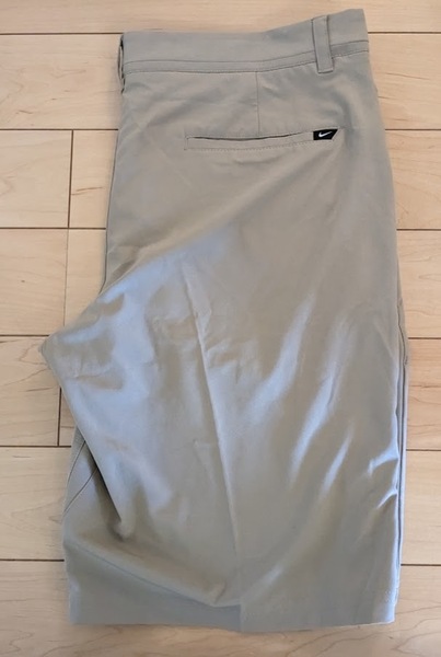 送料無料 W36●NIKE ナイキ ゴルフ パンツ ショートパンツ 半ズボン 725703-235 ベージュ ドライフィット スタンダードフィット