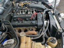 メルセデス・ベンツ 190E 2.3-16 MT 部品取り車_画像2