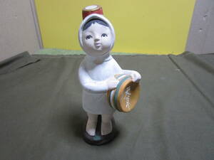 ★1№A12～天草 人形 陶器製 レトロ 古い人形 あまちゃん .定 350 