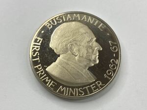 ジャマイカ　1ドル コイン　バスタマンテ　1976年銘　直径38.6×厚さ2.9mm / 重さ28.92g　世界コイン　記念メダル【966S8】