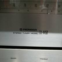 t1739【直接引き取り限定】PIONEER TX-4450 SA-6750 パイオニア カセットデッキ アンプ レコード PL-1050B セット キャスター付 収納棚_画像4