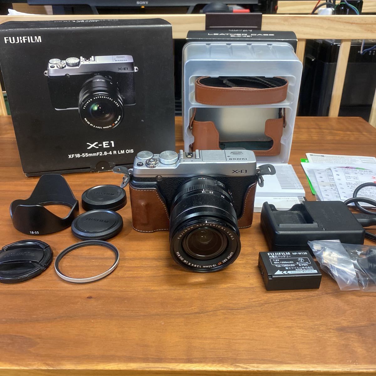 ヤフオク! -「fujifilm x-e1 レンズ」の落札相場・落札価格