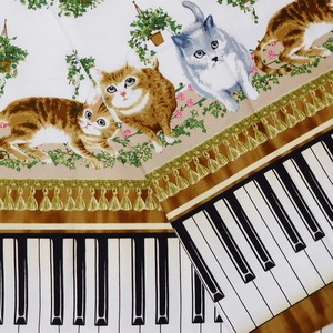 【即決】幅110×50cm◇布 生地 ピアノとネコ 猫 キャット 鍵盤柄 綿 オックス ホワイト 
