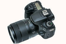 EOS90D EF-S18-135 IS USM Kit： Canon キヤノン 一眼レフ APS 中古美品_画像3