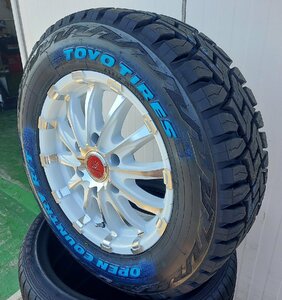 ハイエース200系 レジアスエース 車検対応 16インチ トーヨー オープンカントリー RT 215/65R16 C ホワイトレター