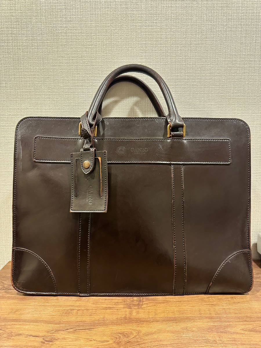 最新モデルが入荷♪ ピンク 鍵付き HERZ 本革ビジネスバッグ 本革