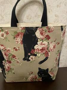 ミニトートバック 　エコバック　サブバック　お散歩バック　 ハンドメイド　黒猫　ベージュ色