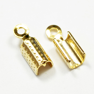 アクセサリーパーツ 金具 カシメ ４ｍｍ 紐止め 金色 ゴールドカラー 基礎金具