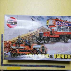 ☆地　1/32 AIRFIX エアフィックス 消防車　&　２階建てバス　稀少　未組立　送料無料