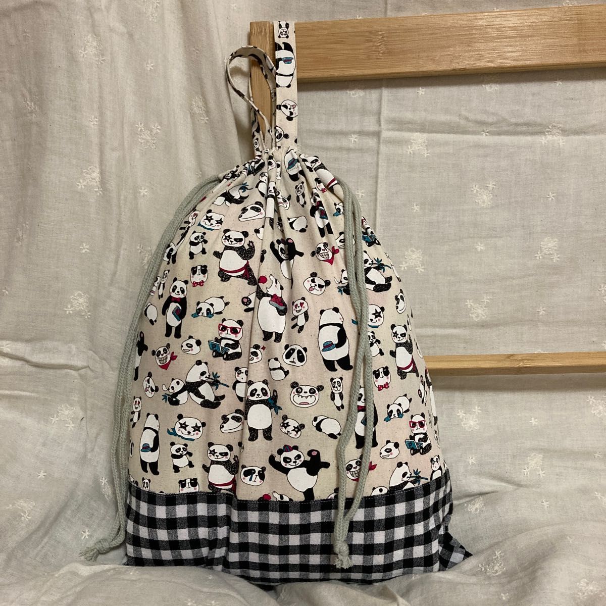 送料込】 リバティ リバティ調ピスタチオ花柄巾着袋2点セット♪体操服お着替え上履き入♪ハンドメイド♪入園入進学♪ピスタチオ ハラバルー 巾着袋 お着替え袋 ハンドメイド ピスタチオ巾着袋2点セット♪体操服お着替上履き入れ入♪ハンドメイド♪入園入進学