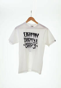 ◯ A BATHING APE アベイシングエイプ UNDEFEATED アンディフィーテッド DAMN DIRTY プリント 半袖Tシャツ sizeS 白 ホワイト 10