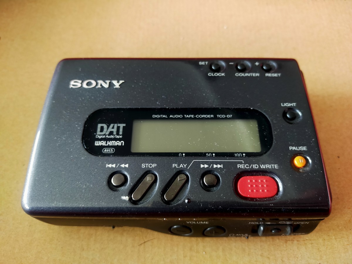 オーディオ機器 ポータブルプレーヤー ヤフオク! -「tcd-d7」の落札相場・落札価格 オーディオ機器 ポータブルプレーヤー ヤフオク! -「tcd-d7」の落札相場・落札価格