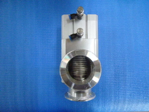 中古品 SMC製 真空アングルバルブ HIGH VACUUM VALVE XLC-50-F9NA 材質：アルミ