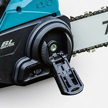 【送料無料】マキタ(Makita)　350ｍｍ充電式チェーンソー　18V3Ah　バッテリ・充電器付　MUC357DSF_画像3