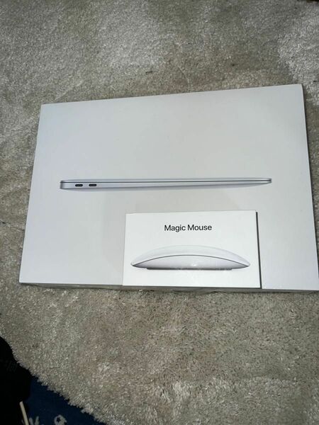 MacBook Air シルバー ［MGN93J/A］ 256GB M1、2020モデル　＋Magic Mouse付き 