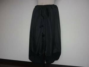  prompt decision LL,2L,3L,4L, large size, black pechi pants, black pechi coat, black Flare pants,...... skirt, pants. under .