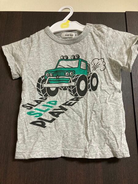 グリーンの車のイラスト　Tシャツ　90センチ　グレー 半袖Tシャツ