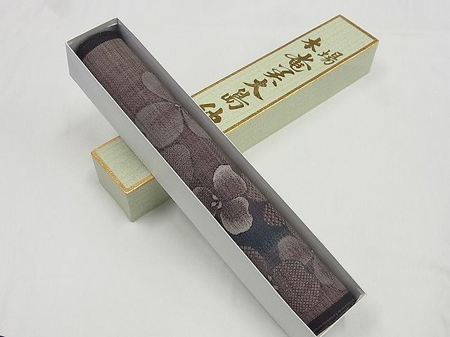大島紬 反物 泥染めの値段と価格推移は?|21件の売買情報を集計した