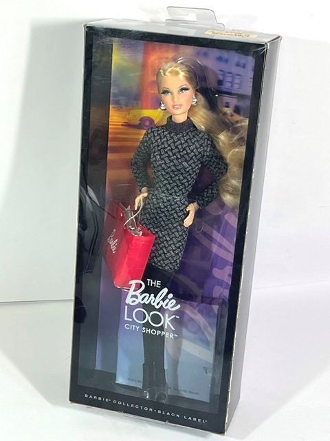 Yahoo!オークション -「barbie look」の落札相場・落札価格