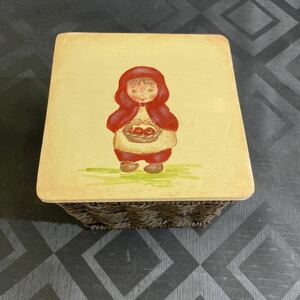 Art hand Auction (管142)アンティーク調 洋風 レトロ 木製 ハンドペイント 欧風 インテリア 置物 一点物 トールペイント 小物入れ, ハンドクラフト, 手工芸, 木工, ペイント, トールペイント