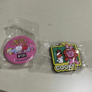 【発送前セール】BTS 2個セット缶バッジ ラバーキーチェーンBT21 くら寿司 オリジナル