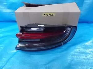  Macan 95B latter term right tail lamp tail light NZFX30312