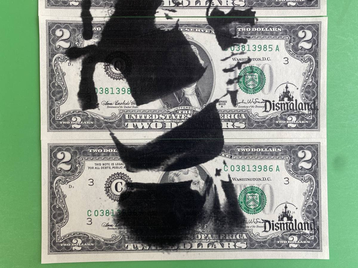 バンクシー ダイナマイト アイスクリームと少女 Banksy Girl with Ice cream 2ドル札 3枚組 激レア ガール ディズマランド バンクシー ダイナマイト アイスクリームと少女 Banksy Girl with Ice cream 2ドル札 3枚組 激レア ガール ディズマランド