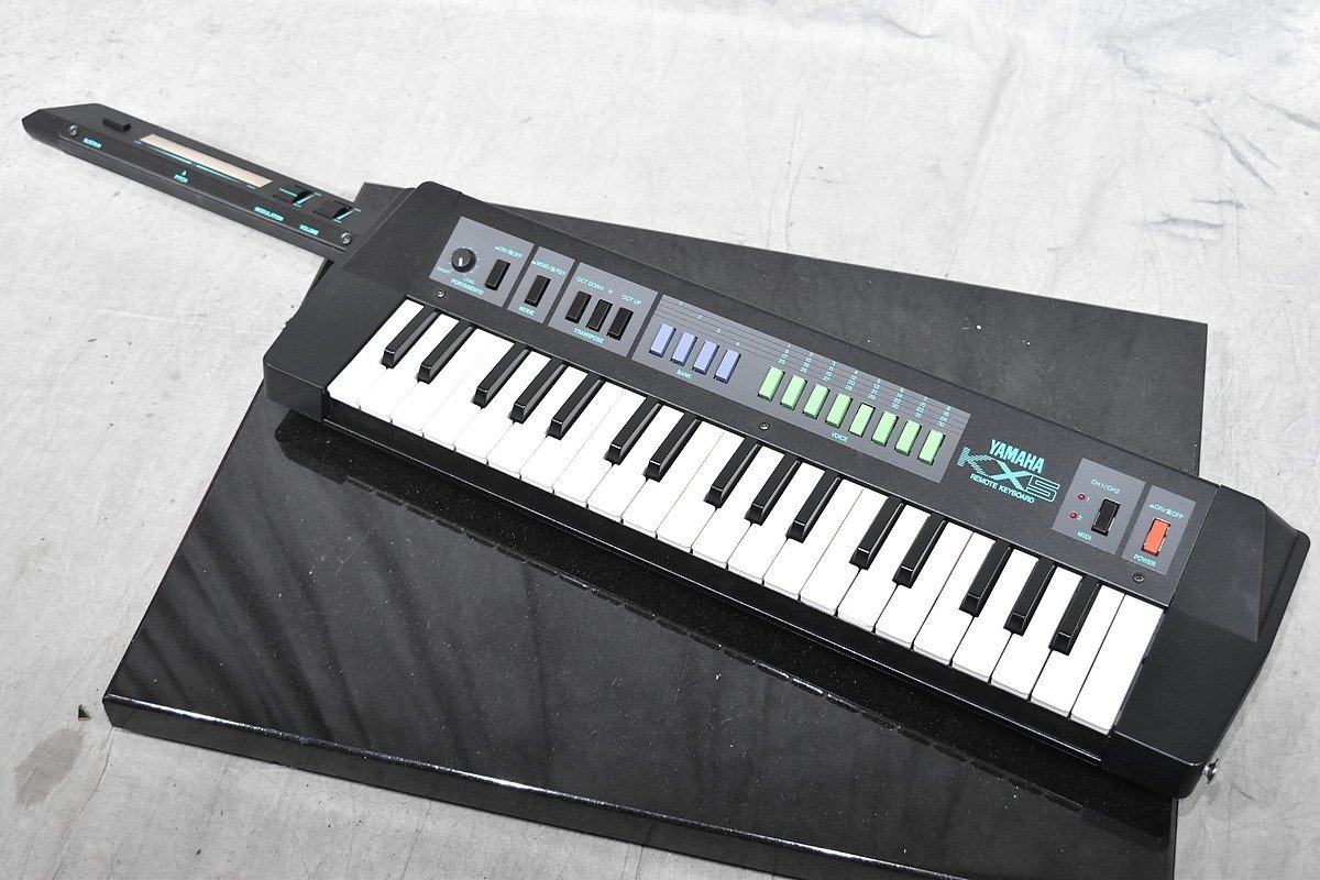 春色3カラー✧ YAMAHA KX-5 MIDIショルダーキーボード 専用ケース付き