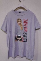 TAILOR SWIFT THE RED TOUR 2013 tultex Tee size M テイラースウィフト ツアー Tシャツ グレー系_画像1